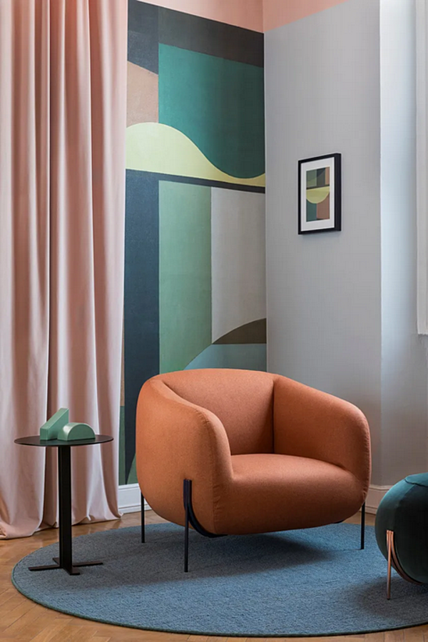 Fabric armchair with removable cover and armrests Saba Geo factory SABA from Italy. Foto №9