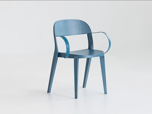 Stackable wooden chair with armrests Potocco Minima 949 P 949/P factory POTOCCO from Italy. Foto №2