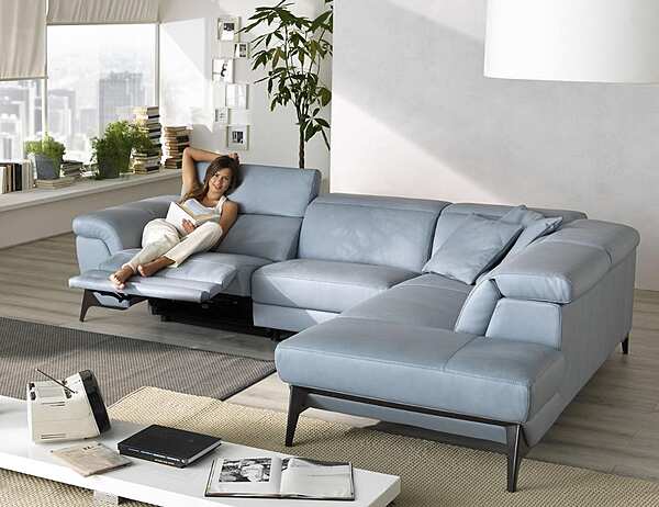 Relaxing sectional sofa Micol Egoitaliano factory Egoitaliano from Italy. Foto №5