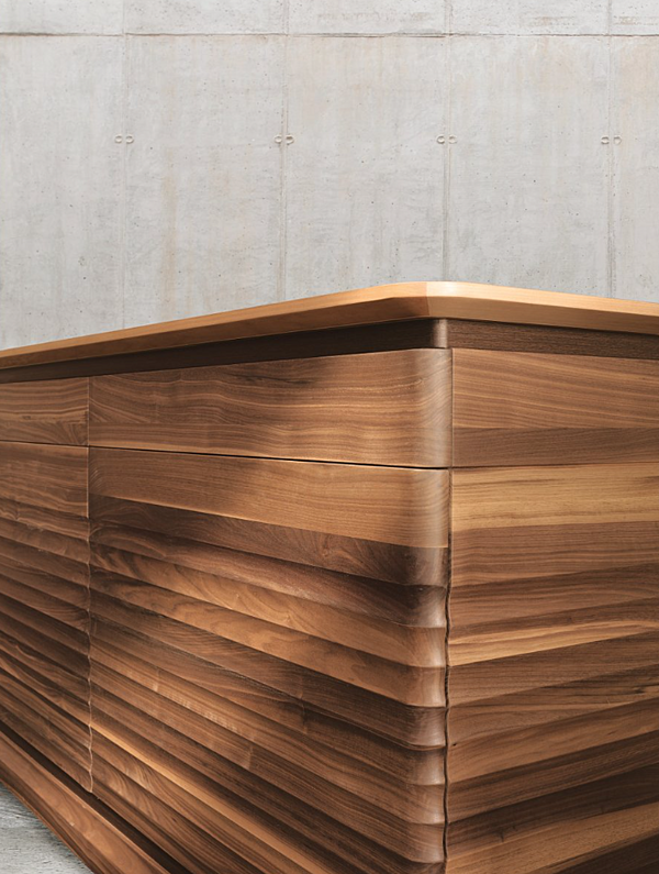 Walnut sideboard with doors DALE Traccia A 102 factory DALE from Italy. Foto №3