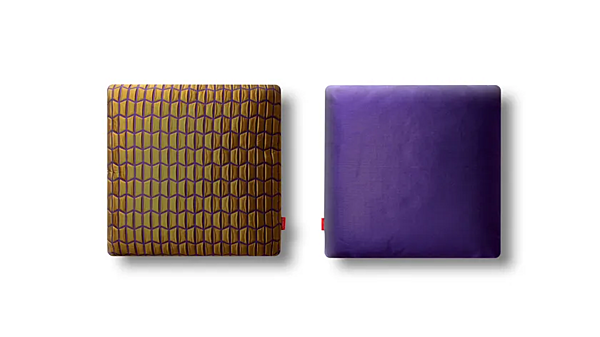 Square Fabric Cushion Frame Mirror CASSINA factory CASSINA from Italy. Foto №14