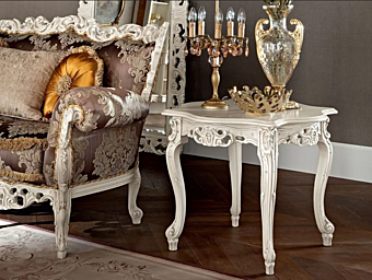 Square coffee table in wood Modenese Luxury Interiors 12620 factory MODENESE GASTONE from Italy