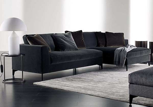Couch MERIDIANI (CROSTI) Louis Small factory MERIDIANI (CROSTI) from Italy. Foto №2