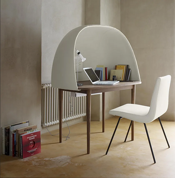 Writing desk made of solid wood LIGNE ROSET Rewrite 19980029 factory LIGNE ROSET from Italy. Foto №5