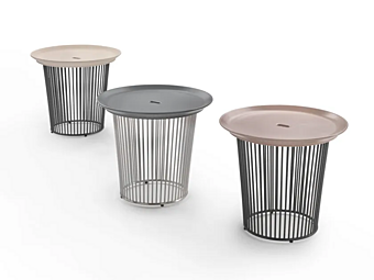 Round coffee table in berry color FLEXFORM Berry Collection factory FLEXFORM from Italy