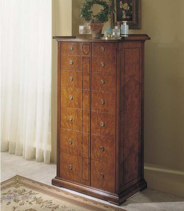 Chest of drawers FRANCESCO MOLON 18th century G29 factory FRANCESCO MOLON  from Italy. Foto №2