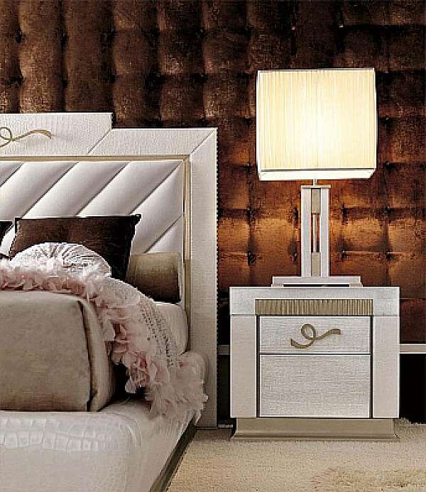 Bedside table FLORENCE COLLECTIONS 421 factory FLORENCE COLLECTIONS from Italy. Foto №1