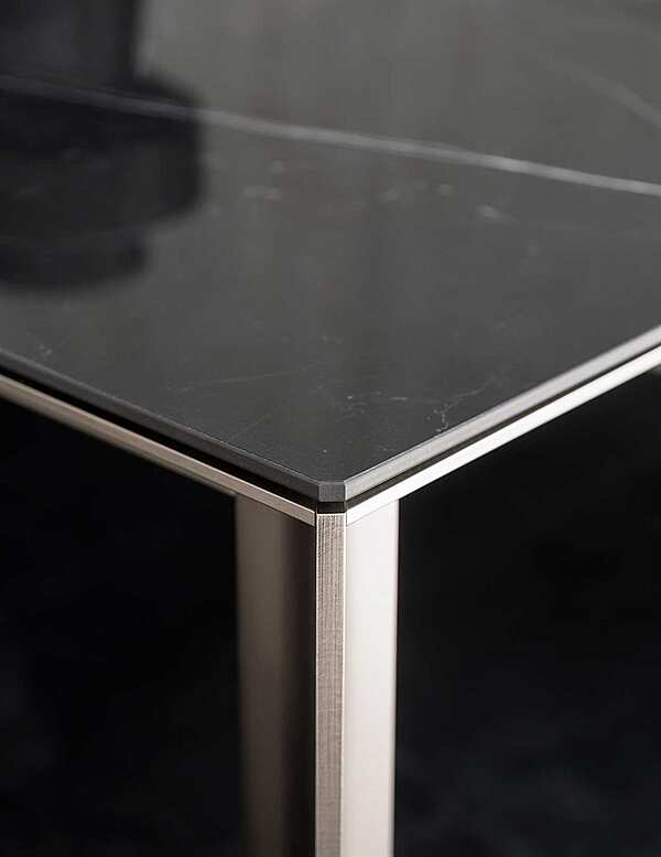 Table DESALTO Skin - ceramic / glass top 698 factory DESALTO from Italy. Foto №7