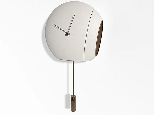 Pendulum Wall Mounted Leather Cuckoo Clock GIORGETTI factory GIORGETTI from Italy. Foto №2
