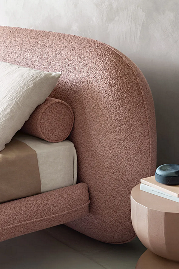 Fabric bed with upholstered back Saba Wabi factory SABA from Italy. Foto №10