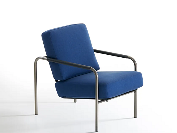 Upholstered armchair with soft back Susanna ZANOTTA factory ZANOTTA from Italy. Foto №9