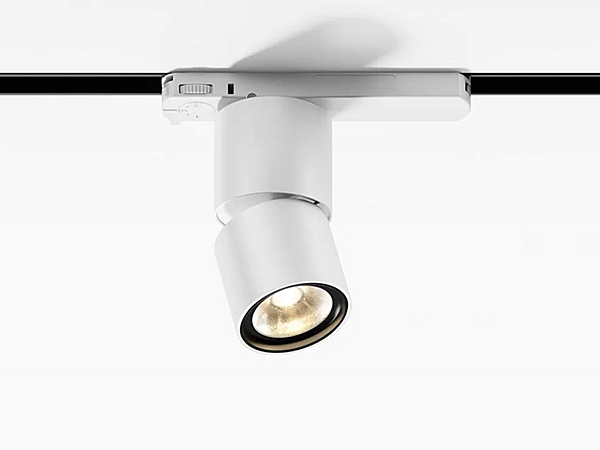 LED Metal Track Light 3-Phase Track Artemide Hoy Spot factory Artemide from Italy. Foto №8