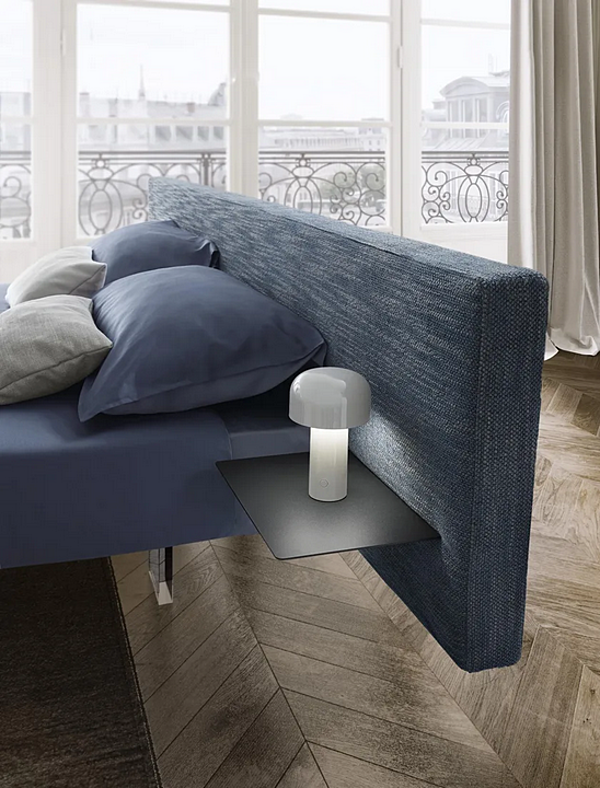 Double bed with upholstered headboard fabric Duomo Design Plane Long factory Duomo Design from Italy. Foto №2