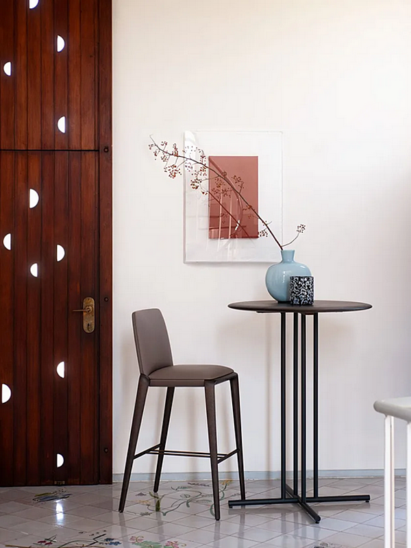 High leather stool with back Potocco Hiru 947 A 947/A factory POTOCCO from Italy. Foto №4