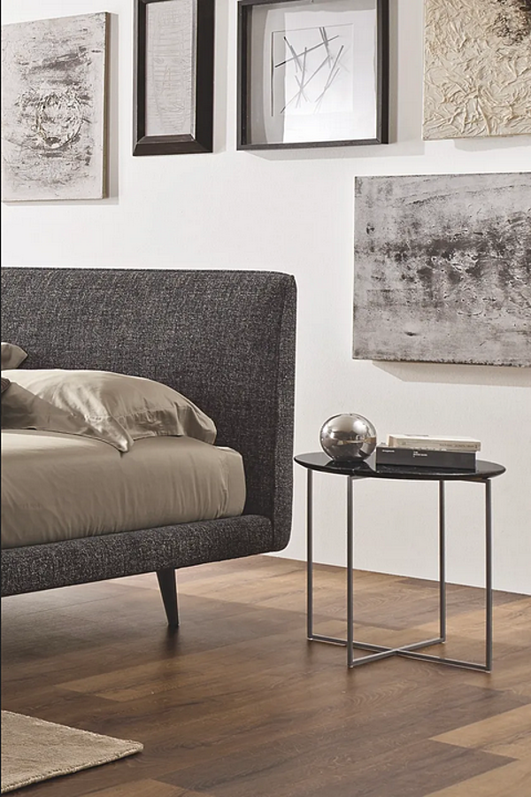 Upholstered double bed with padded headboard Duomo Design Gladys factory Duomo Design from Italy. Foto №2