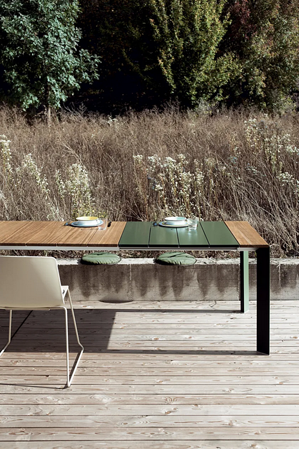 Extending rectangular teak table Nori slatted Kristalia factory Kristalia from Italy. Foto №3