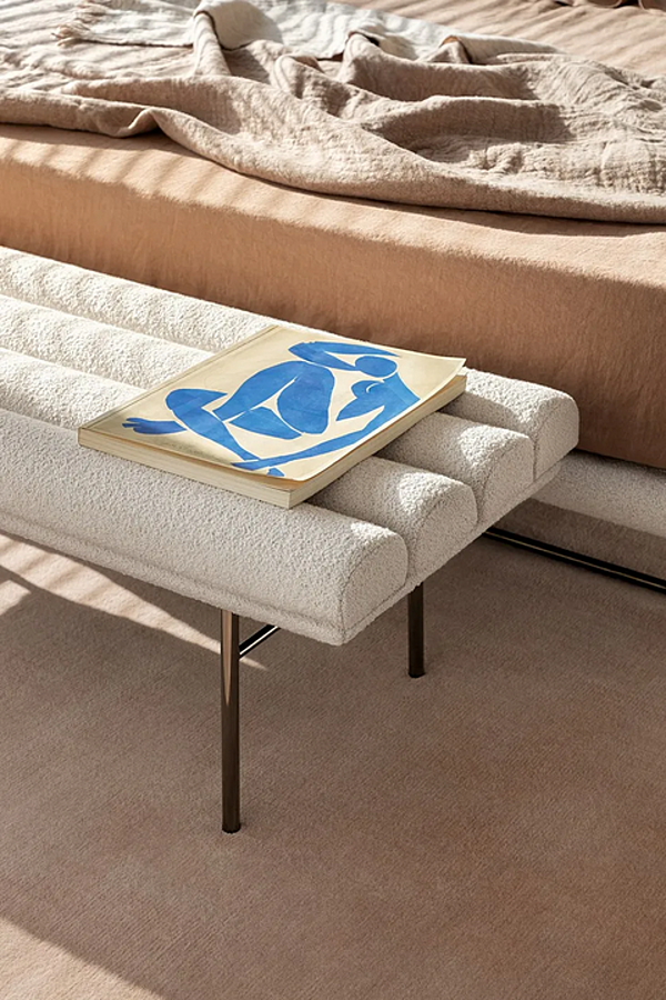 Fabric bench seating with upholstered back Pan Flute Saba factory SABA from Italy. Foto №4