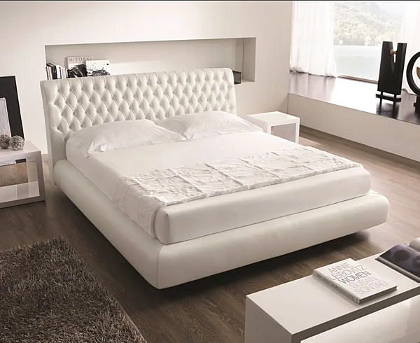 Leather double bed with upholstered backrest Duomo Design Roma factory Duomo Design from Italy. Foto №2