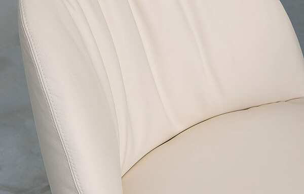 Chair TONIN CASA OLYMPIA - T8145 factory TONIN CASA from Italy. Foto №3