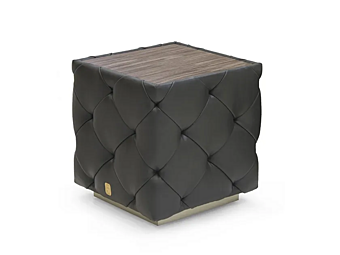 Tufted Leather Square Pouf FORMITALIA Overseas factory FORMITALIA from Italy