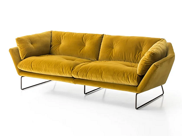 Three-seater fabric sofa with sled base Saba New York Suite factory SABA from Italy. Foto №2