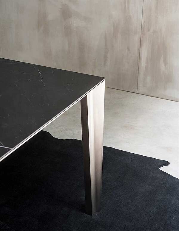 Table DESALTO Skin - ceramic / glass top 698 factory DESALTO from Italy. Foto №6