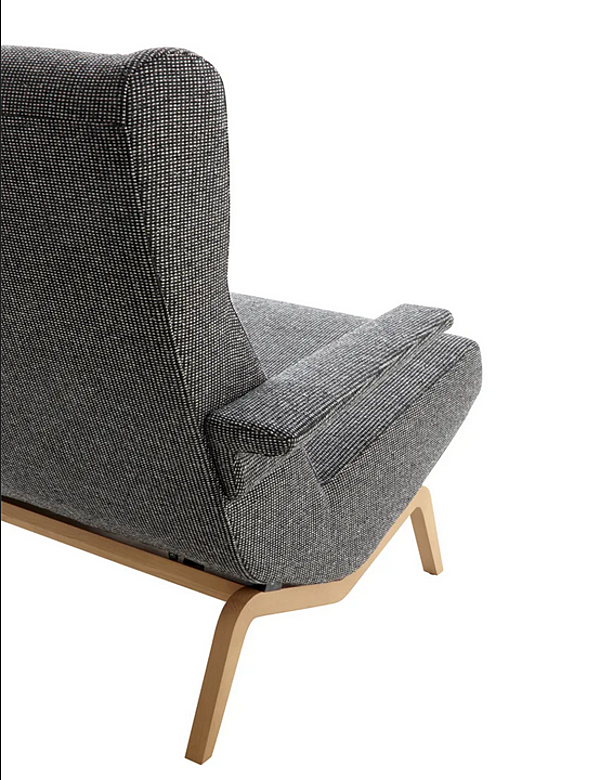 Fabric armchair with armrests LIGNE ROSET ARCHI factory LIGNE ROSET from Italy. Foto №4