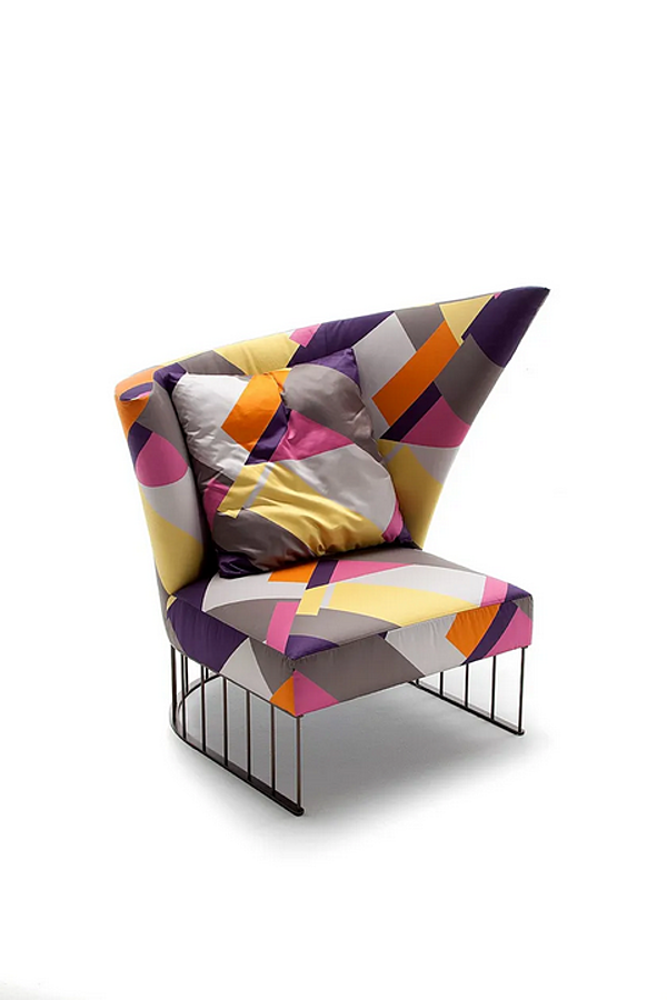 Upholstered fabric armchair Virgola ERBA ITALIA factory ERBA ITALIA from Italy. Foto №17