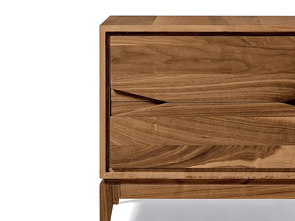 Rectangular walnut bedside table with drawers DALE M 131 factory DALE from Italy. Foto №3