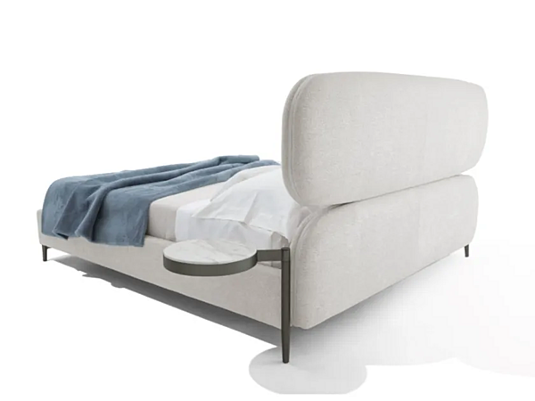 Double bed with upholstered headboard GIORGETTI VIBE factory GIORGETTI from Italy. Foto №3