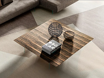 Square coffee table in xglass by LAGO Air Collection Square coffee table in xglass by LAGO Air Collection factory LAGO from Italy