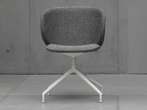 Swivel upholstered chair Dua Kristalia factory Kristalia from Italy. Foto №1